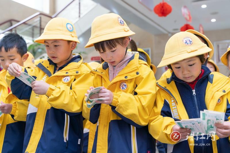 華為麒麟最新銀行，科技與金融的完美結(jié)合之旅