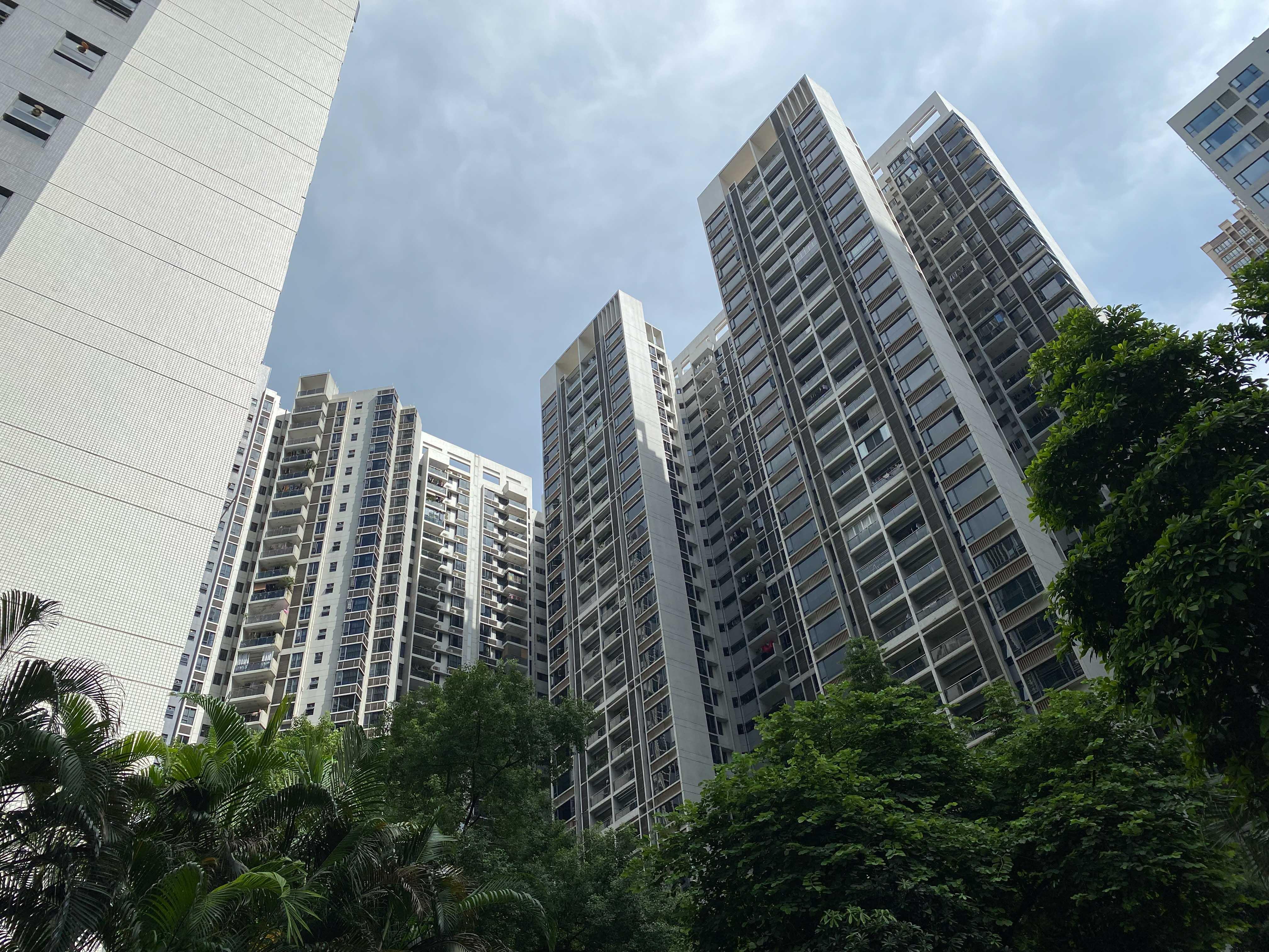 廣州最新樓市動態(tài)及市場走勢，熱門區(qū)域與購房指南